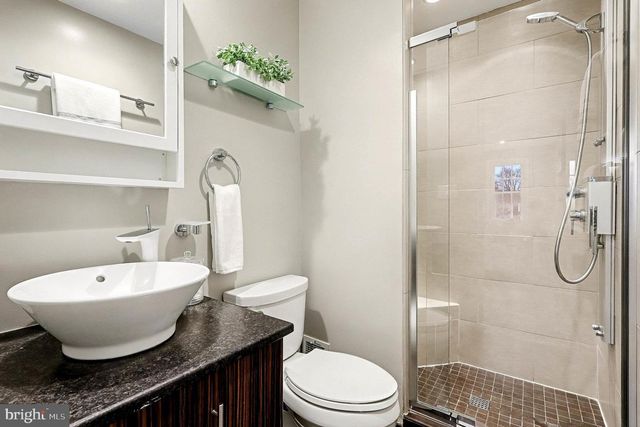 10307 EMERALD ROCK DR, Oakton, VA 22124