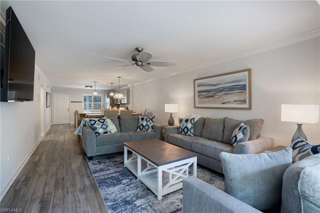 3021 Sandpiper Bay CIR E106, Naples, FL 34112