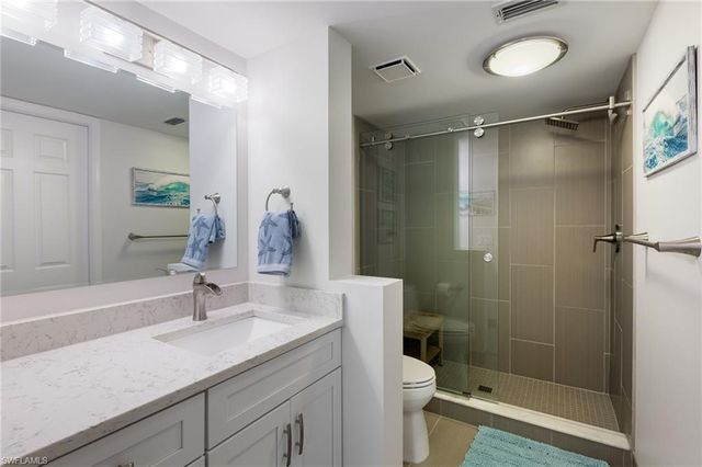 3021 Sandpiper Bay CIR E106, Naples, FL 34112