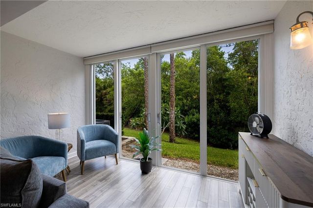 3021 Sandpiper Bay CIR E106, Naples, FL 34112