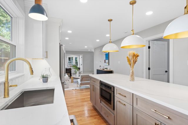 19 Farrington Street 1, Arlington, MA 02474