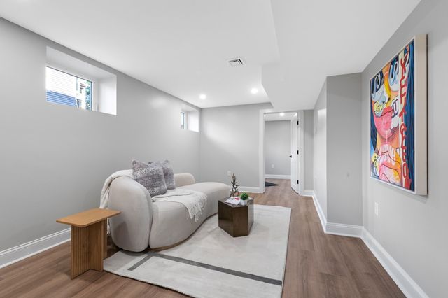19 Farrington Street 1, Arlington, MA 02474