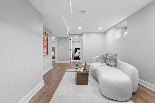 19 Farrington Street 1, Arlington, MA 02474