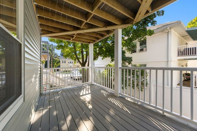 19 Farrington Street 1, Arlington, MA 02474