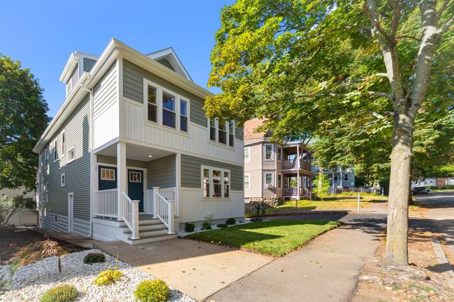 19 Farrington Street 1, Arlington, MA 02474