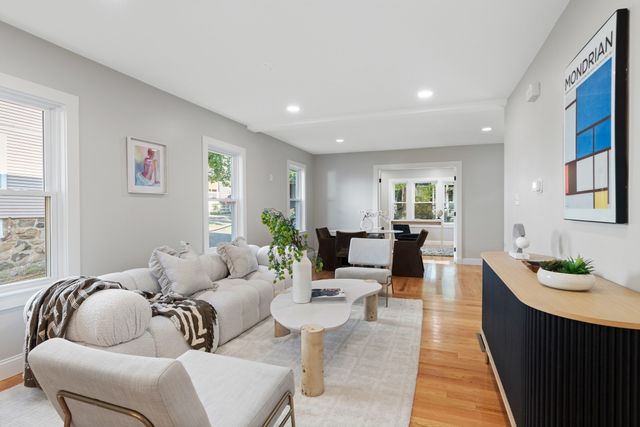 19 Farrington Street 1, Arlington, MA 02474