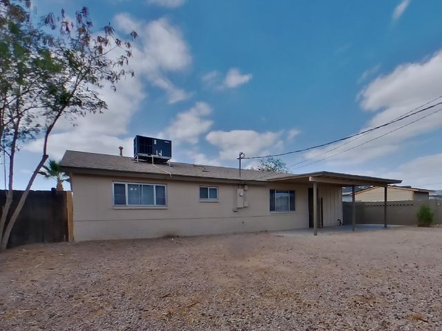 1626 W Pepper Place, Mesa, AZ 85201