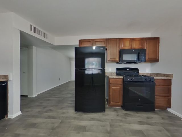 1626 W Pepper Place, Mesa, AZ 85201