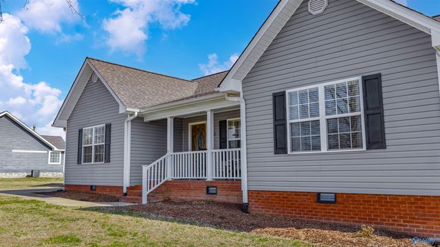 63 Graben Drive, Fyffe, AL 35971