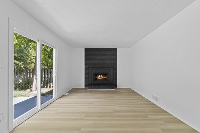 2145 Jeffey Drive, Hilliard, OH 43026