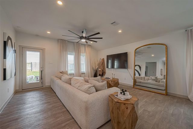 14530 Rain Tree Drive, Baytown, TX 77523