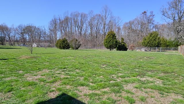 11 Henderson Rd, Ardmore, TN 38449