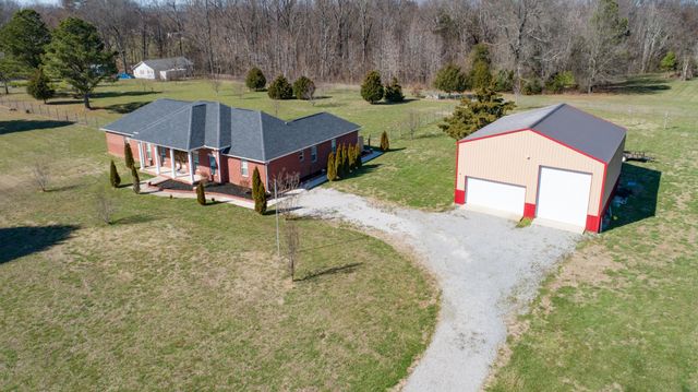 11 Henderson Rd, Ardmore, TN 38449