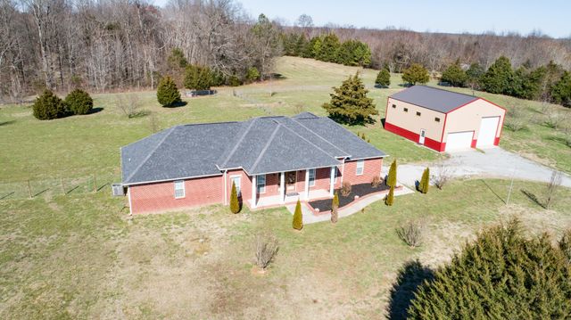 11 Henderson Rd, Ardmore, TN 38449