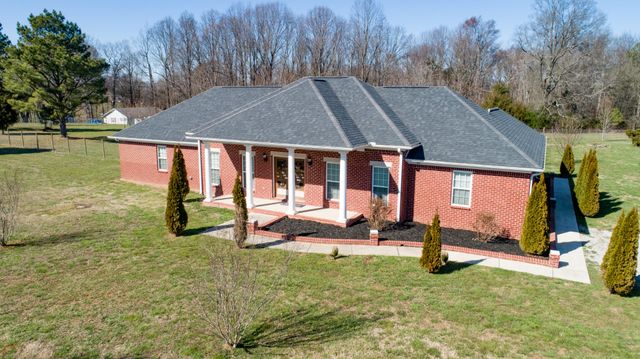 11 Henderson Rd, Ardmore, TN 38449