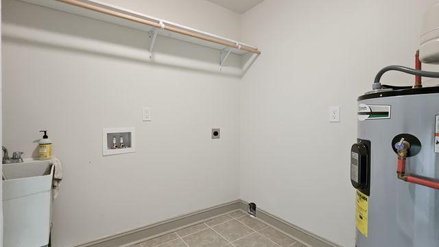 11 Henderson Rd, Ardmore, TN 38449