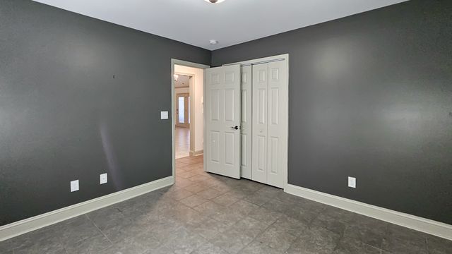 11 Henderson Rd, Ardmore, TN 38449