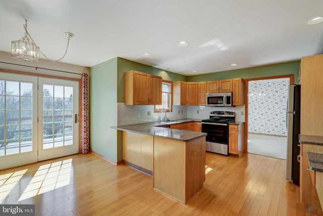 110 CHELSEA LOOP, Lancaster, PA 17602