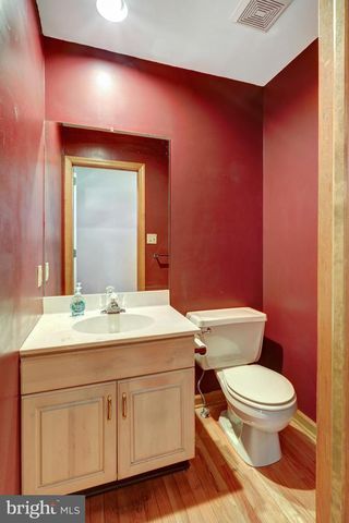 110 CHELSEA LOOP, Lancaster, PA 17602