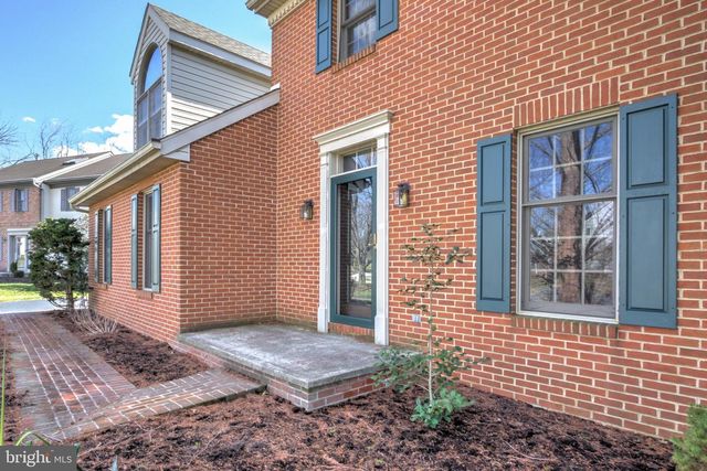 110 CHELSEA LOOP, Lancaster, PA 17602