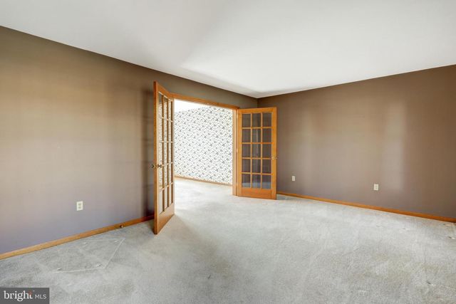 110 CHELSEA LOOP, Lancaster, PA 17602