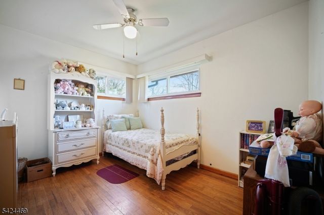 31 Michael Dr, Wayne Twp., NJ 07470