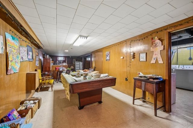 31 Michael Dr, Wayne Twp., NJ 07470