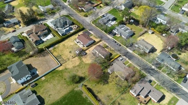 31 Michael Dr, Wayne Twp., NJ 07470