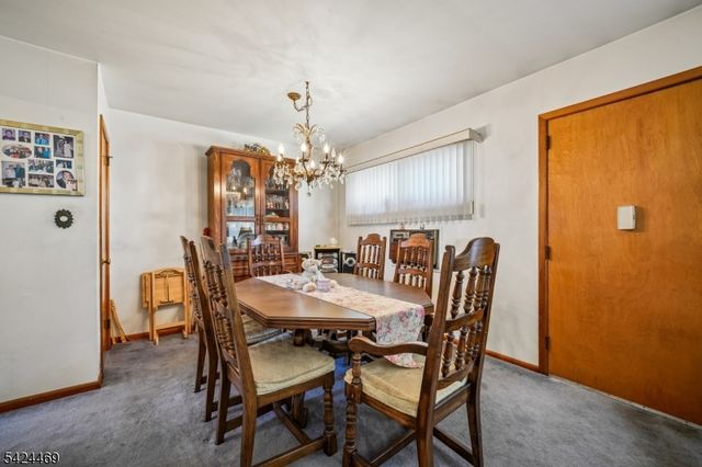 31 Michael Dr, Wayne Twp., NJ 07470