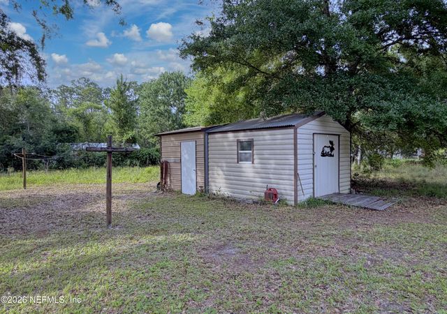 110 PLANTATION Circle, Palatka, FL 32177