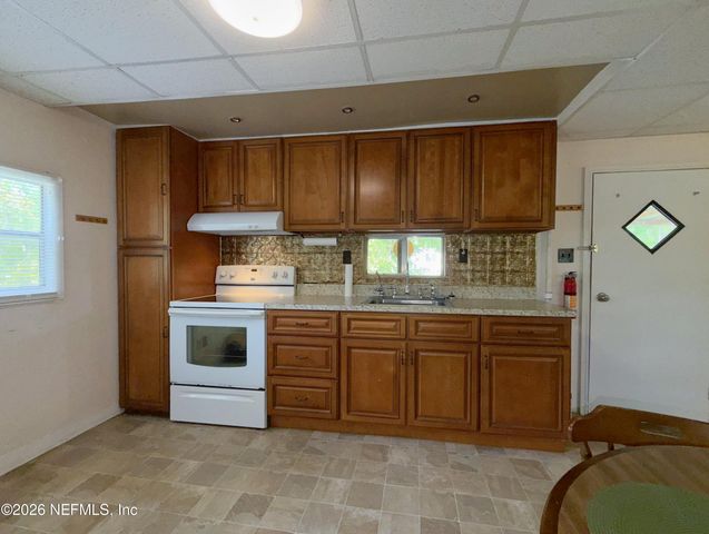 110 PLANTATION Circle, Palatka, FL 32177