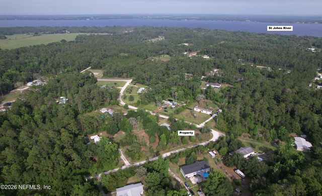 110 PLANTATION Circle, Palatka, FL 32177
