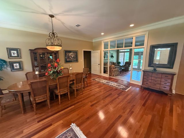 1609 Clearview Cir., Columbia, MS 39429