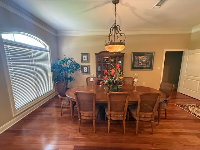 1609 Clearview Cir., Columbia, MS 39429