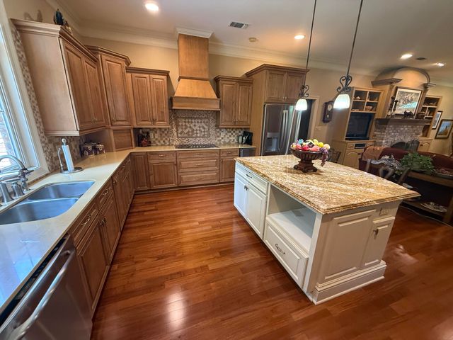 1609 Clearview Cir., Columbia, MS 39429