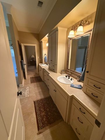 1609 Clearview Cir., Columbia, MS 39429