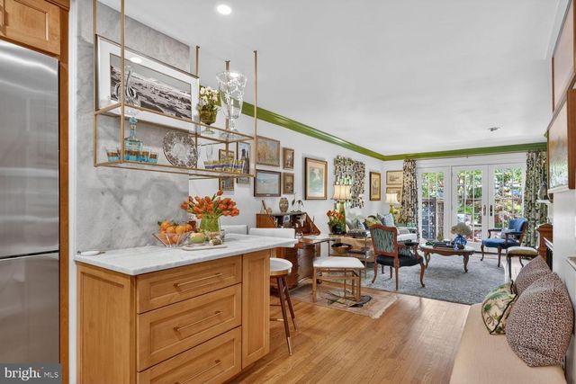 711 W ABINGDON CT, Alexandria, VA 22314
