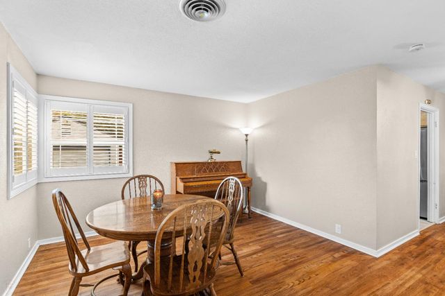 1623 Albany Ave, Modesto, CA 95350