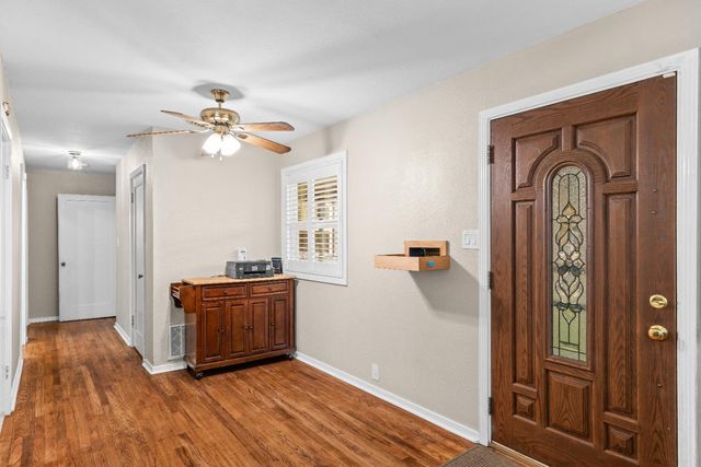 1623 Albany Ave, Modesto, CA 95350