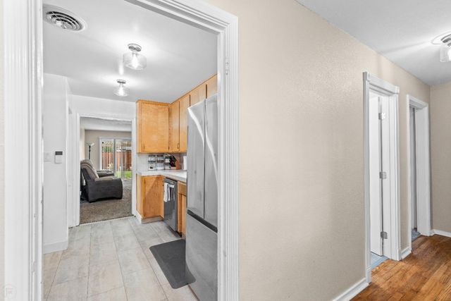 1623 Albany Ave, Modesto, CA 95350