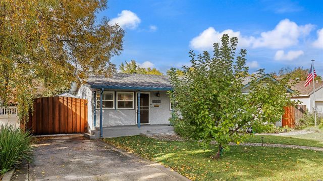 1623 Albany Ave, Modesto, CA 95350