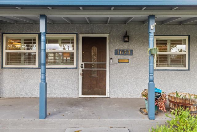 1623 Albany Ave, Modesto, CA 95350