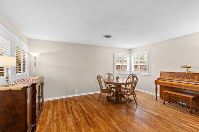 1623 Albany Ave, Modesto, CA 95350