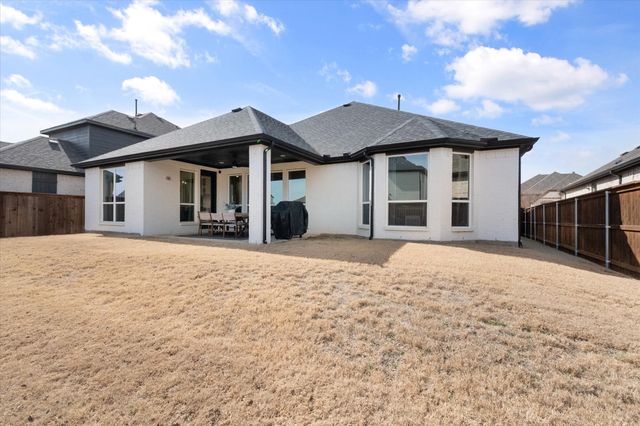 1527 Wild Indigo Drive, Mansfield, TX 76063