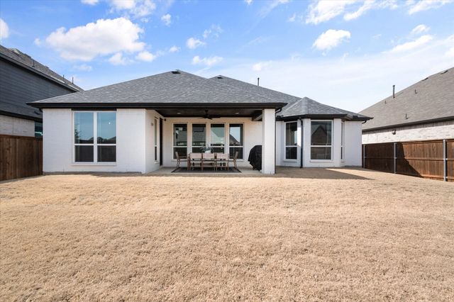 1527 Wild Indigo Drive, Mansfield, TX 76063
