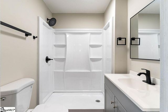 565 Saxon Avenue, Spartanburg, SC 29301