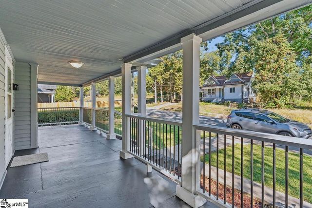 565 Saxon Avenue, Spartanburg, SC 29301