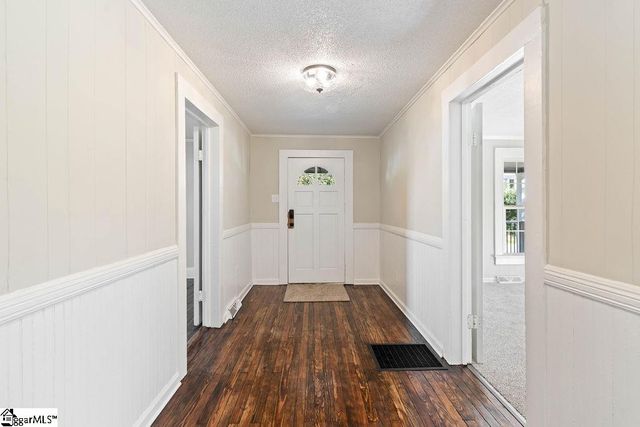 565 Saxon Avenue, Spartanburg, SC 29301