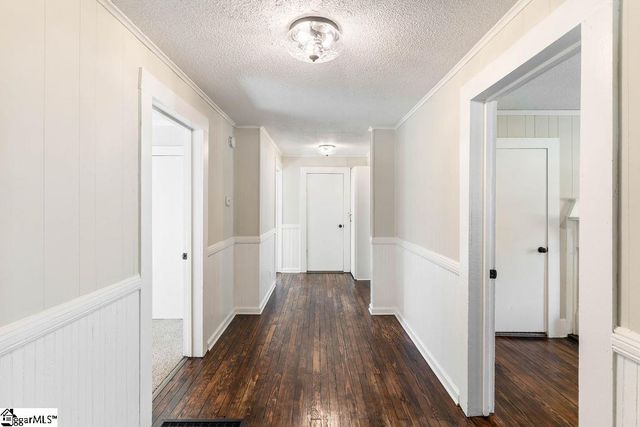 565 Saxon Avenue, Spartanburg, SC 29301