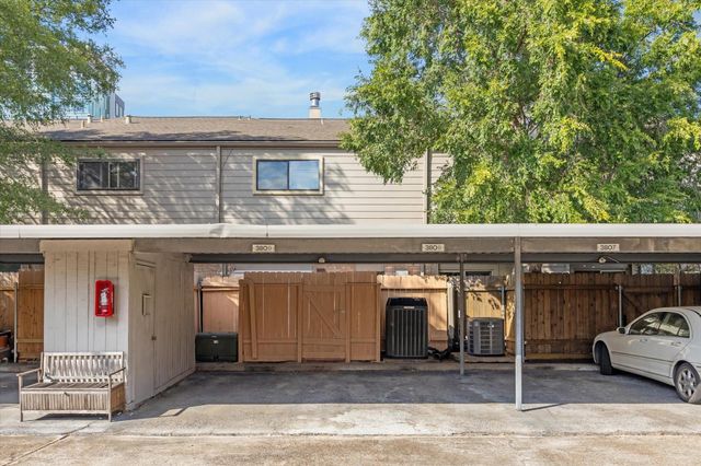 3809 Wakeforest Street, Houston, TX 77098